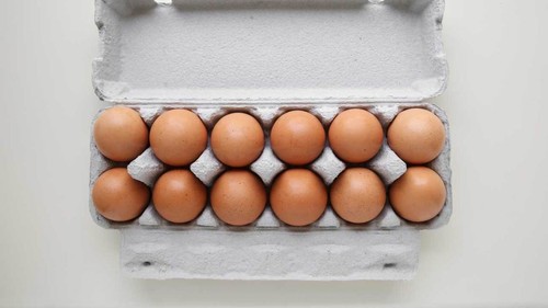 куриные яйца