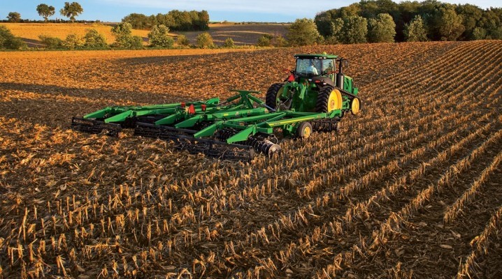 Обработка пашни