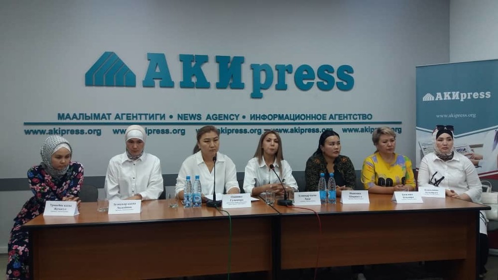 торговцы Ошского рынка