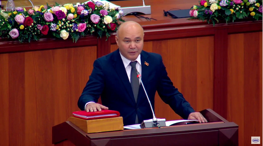 Данияр Толонов