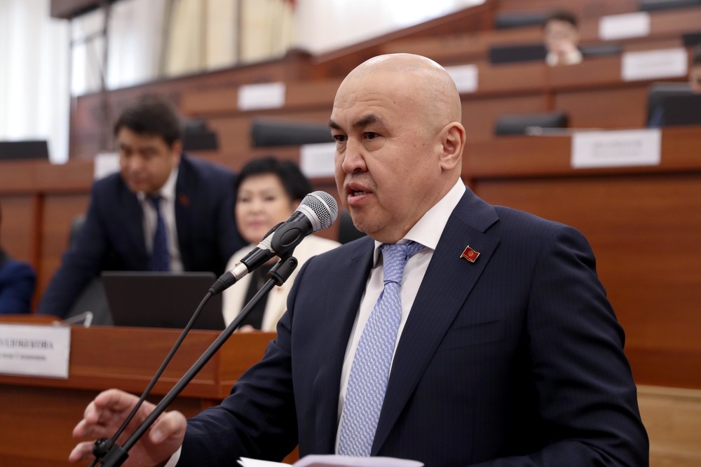 Алтынбек Сулайманов