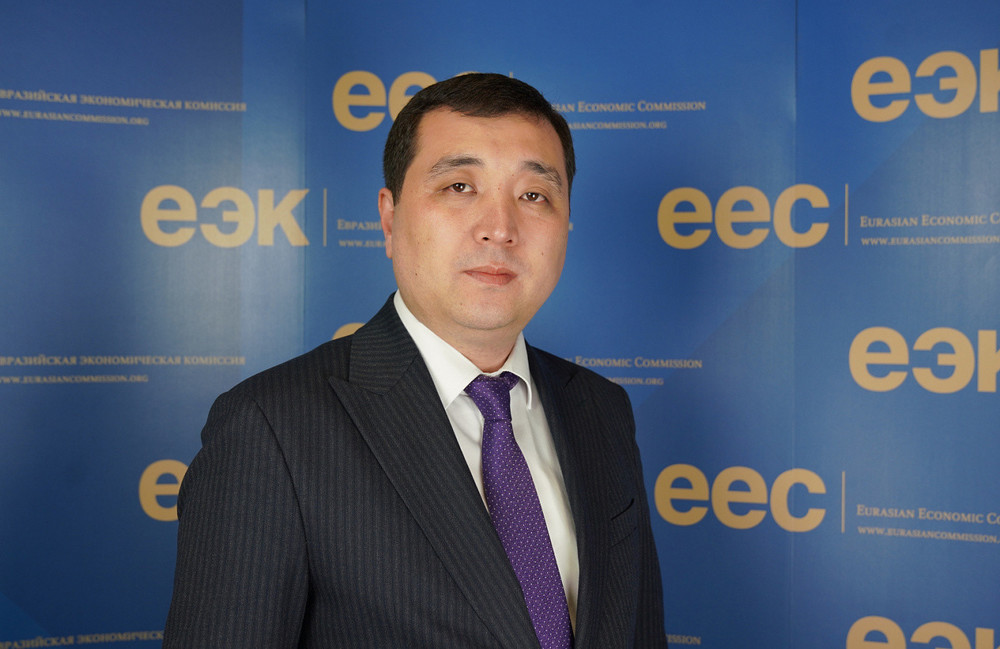 Асхат Беков