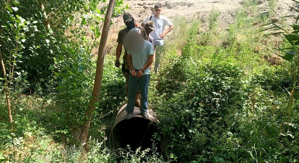Труба, по которой незаконно пересекали границу
