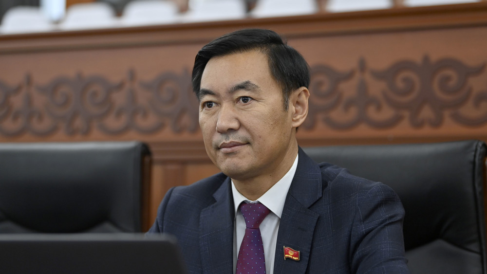 Эмиль Токтошев