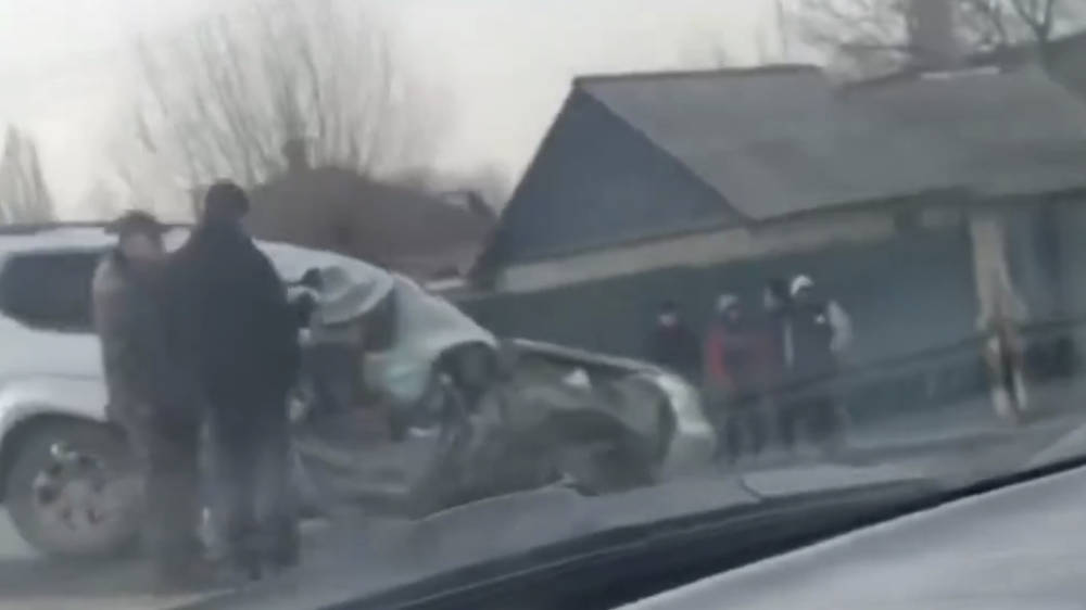 «Прадо» всмятку. Страшное ДТП в Московском районе. Видео с места аварии