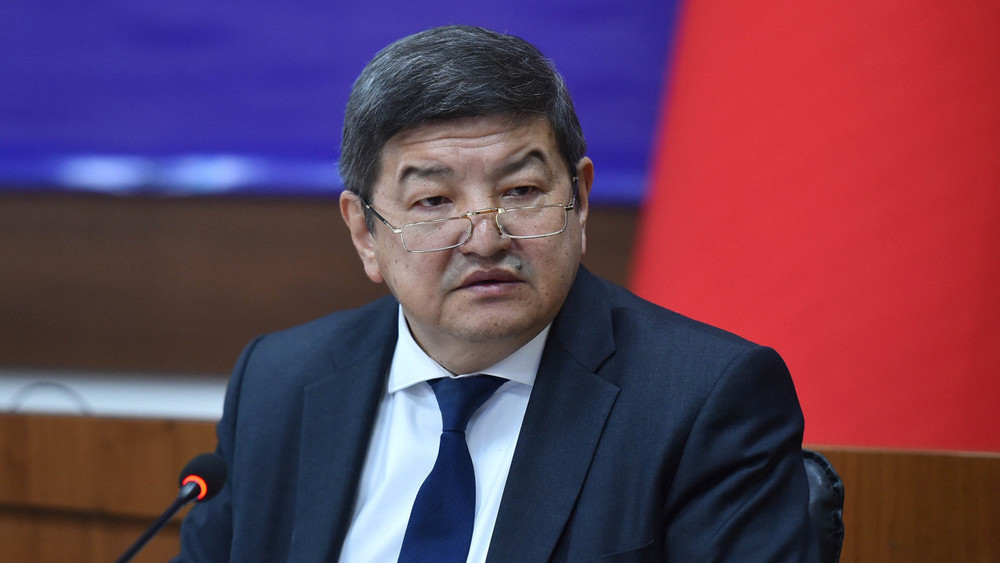 Глава Кабмина Акылбек Жапаров