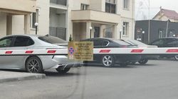 Законно ли на 7 Апреля поставили шлагбаум? Фото горожанина