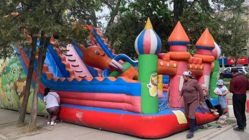 В мэрии рассказали, в каких районах нельзя ставить батуты