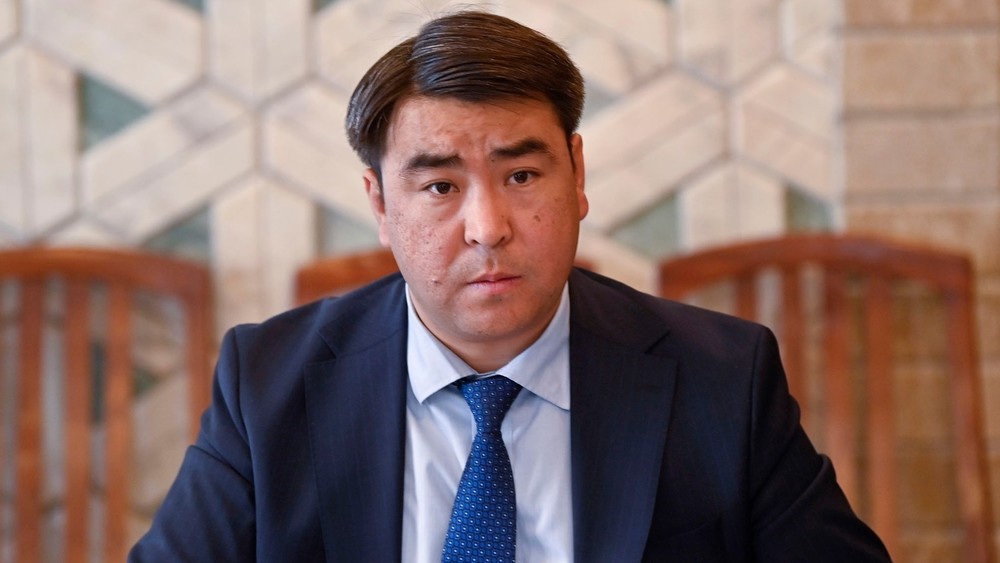 Жанар Акаев