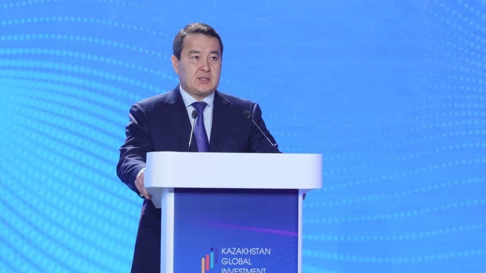 Алихан Смаилов