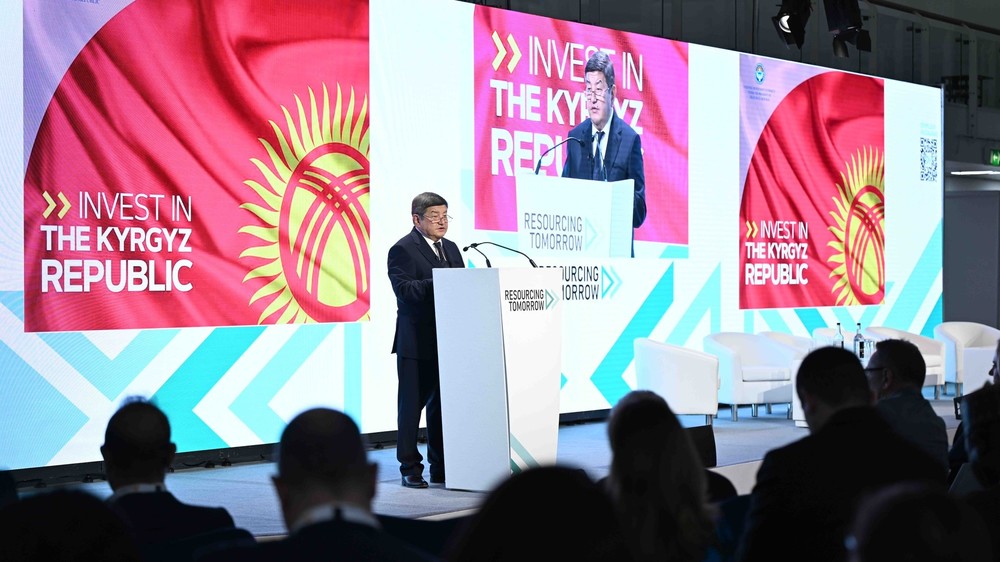Акылбек Жапаров