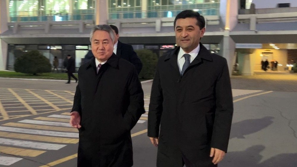 Жээнбек Кулубаев и Бахтиёр Саидов