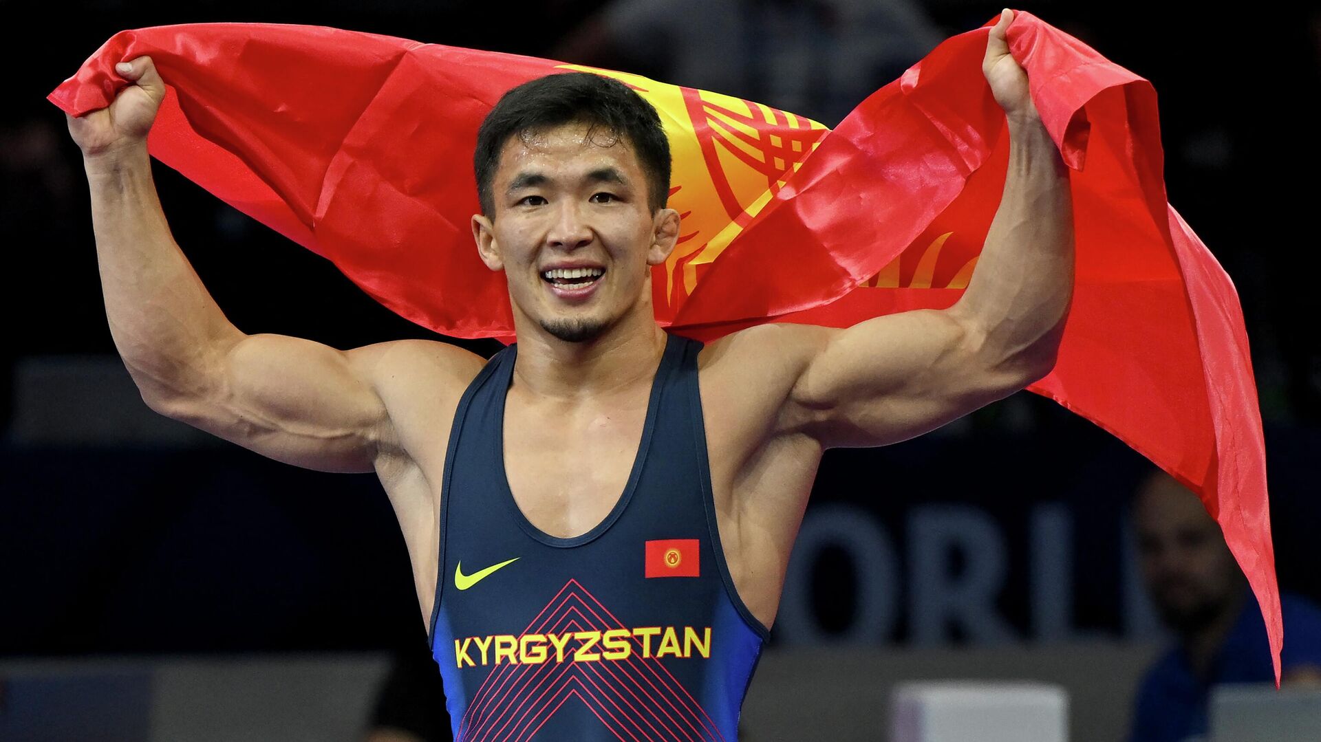 Смотреть жыныстық қатынас жас қызбен онлайн