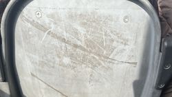 В автобусе №9 грязные сиденья. Фото горожанина