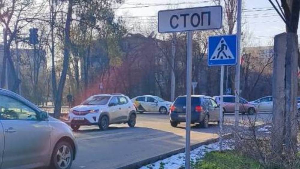 Горожанин просит нарисовать стоп-линию на пересечении улиц Юнусалиева и Койбагарова