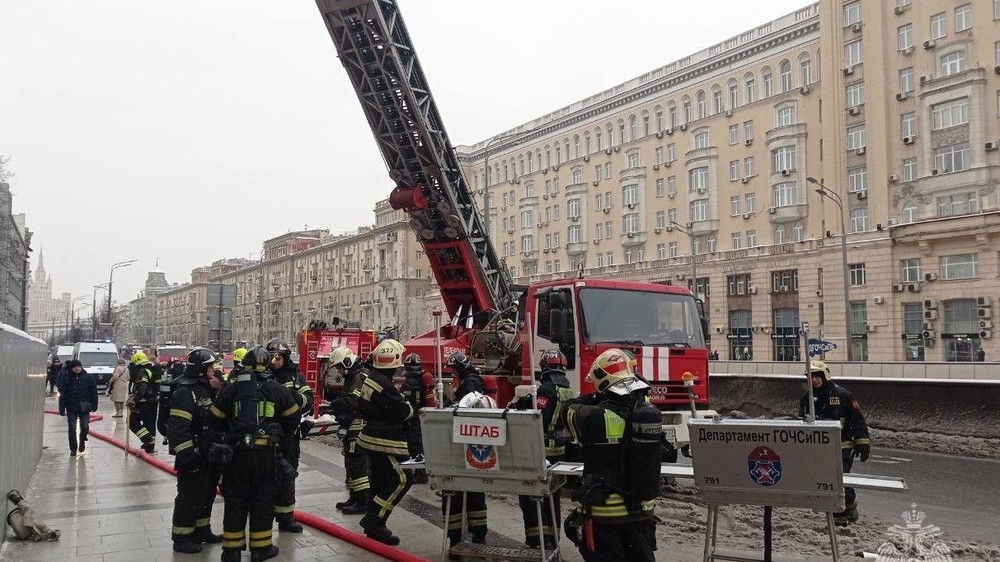В Москве горит театр «Сатиры»