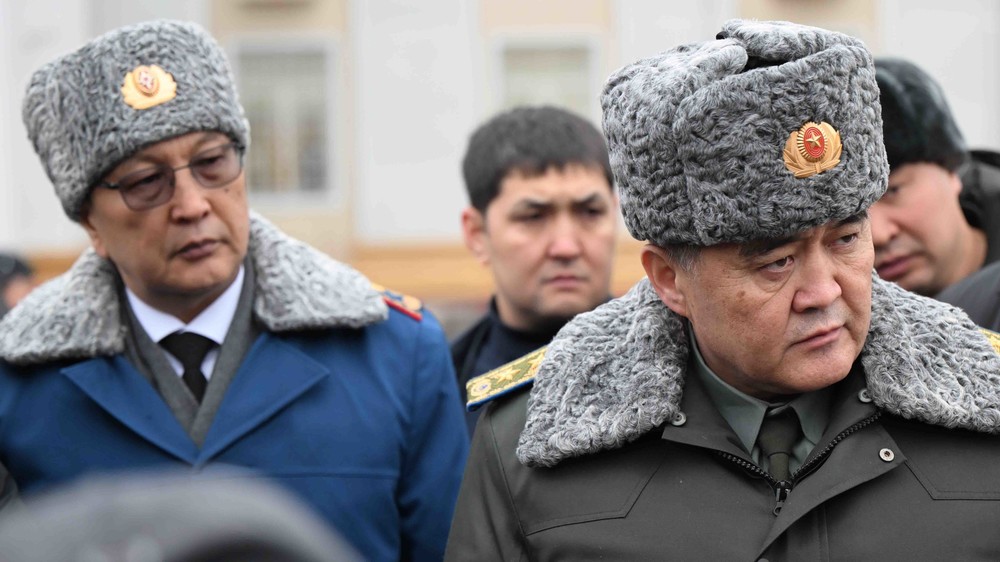 Бообек Ажикеев жана Камчыбек Ташиев