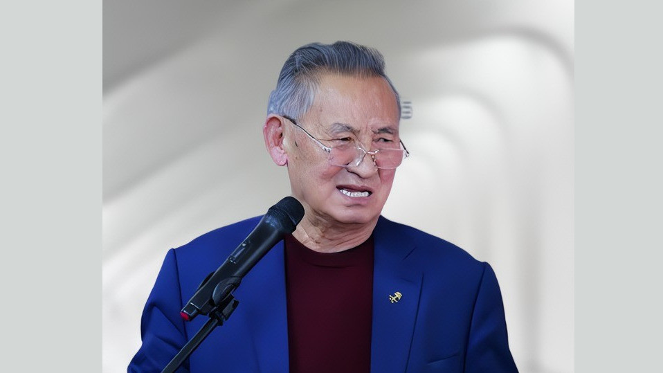 КР эл жазуучусу Мелис Абакиров