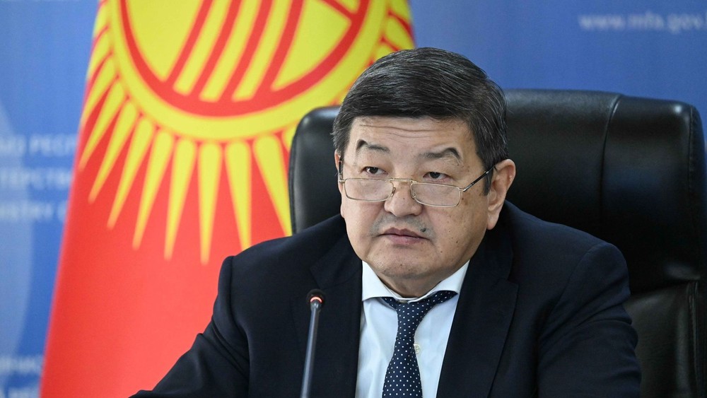 Глава Кабмина Акылбек Жапаров