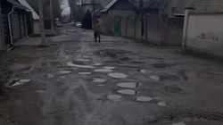 «Как во время войны». Житель Учкуна жалуется на состояние дороги. Видео