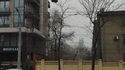 Законно ли рядом с действующим заводом построили многоэтажный дом? - горожанин