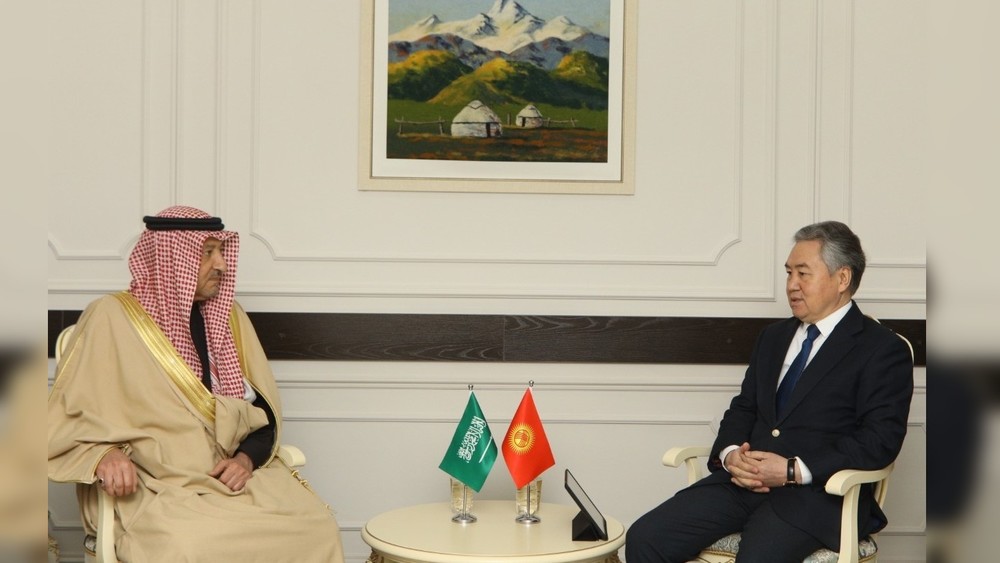 Жээнбек Кулубаев