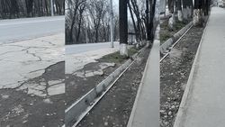 К остановке на Фучика—Московская нет пути, люди перепрыгивают через арыки, чтобы попасть туда, - горожанин