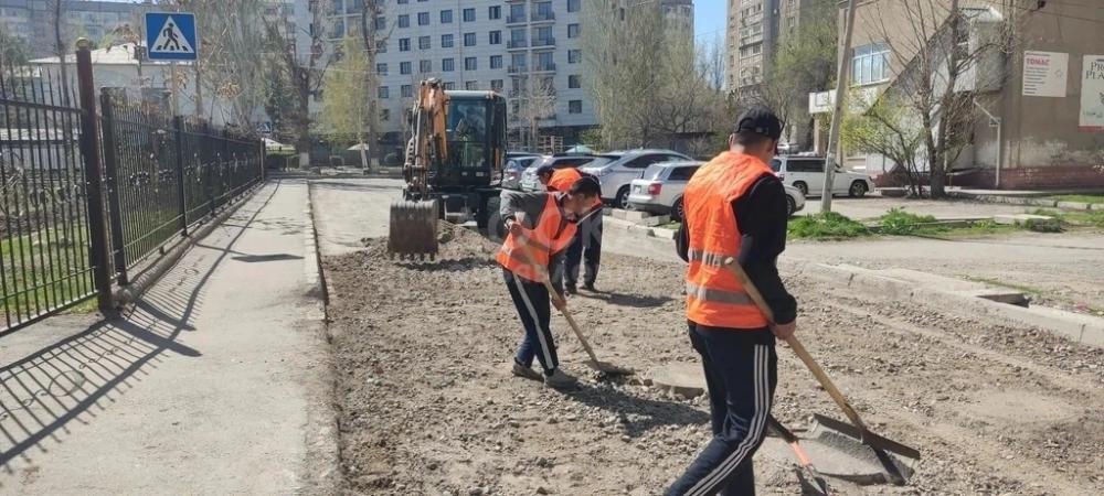 Услуги асфальтирование всех видов,ямочный ремонт, благоустройство территории, тратуары,парковки, стоянки, магазины,торговые центры,рестораны,кафе,школы ,дворы