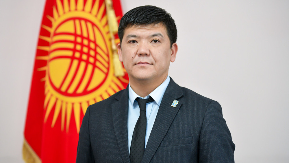 Медербек Амангелдиев