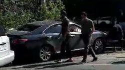 ДТП на Линейной: Автомашина врезалась в кафе «Шампур House». Видео