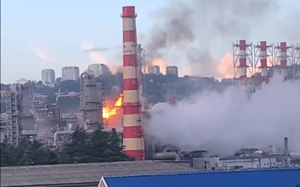 Пожар на НПЗ в Туапсе