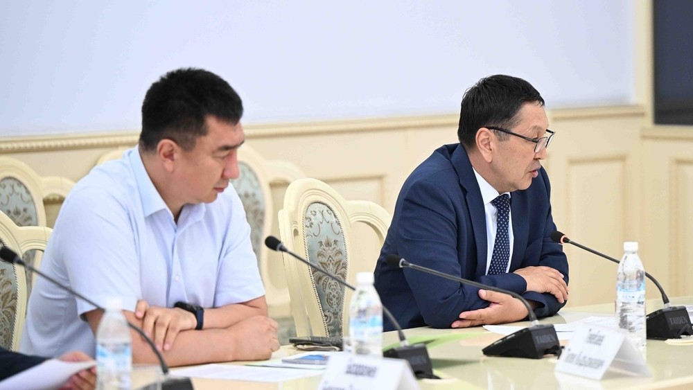 Тилек Текебаев и Бообек Ажикеев