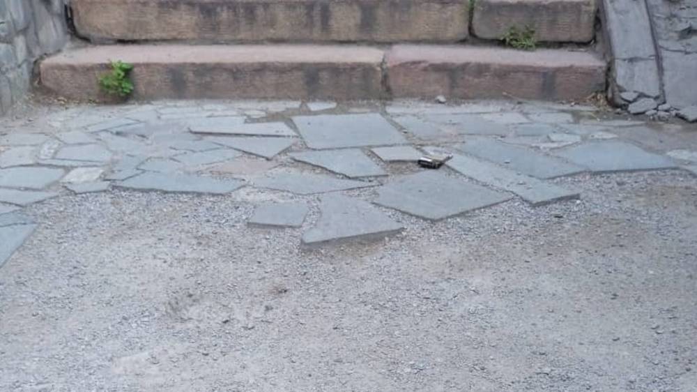 Две стороны одной подземки на Советской. Фото