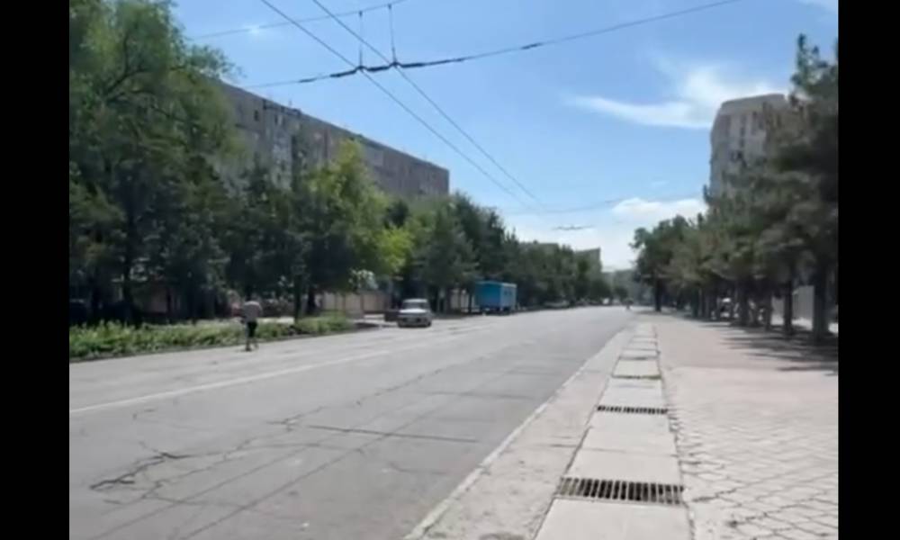 Зачем закрыли улицу Юнусалиева, если работы еще не начались? - горожанин