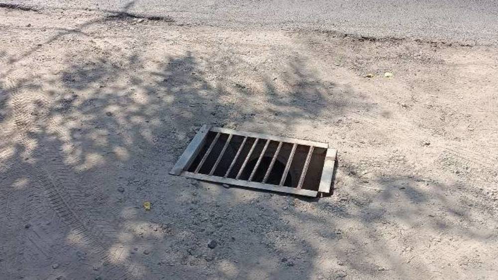 По Жибек Жолу напротив центральной мечети не закрепили ирригационные люки, - горожанин