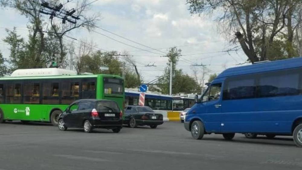 В ДТП на Льва Толстого с участием двух автобусов никто не пострадал