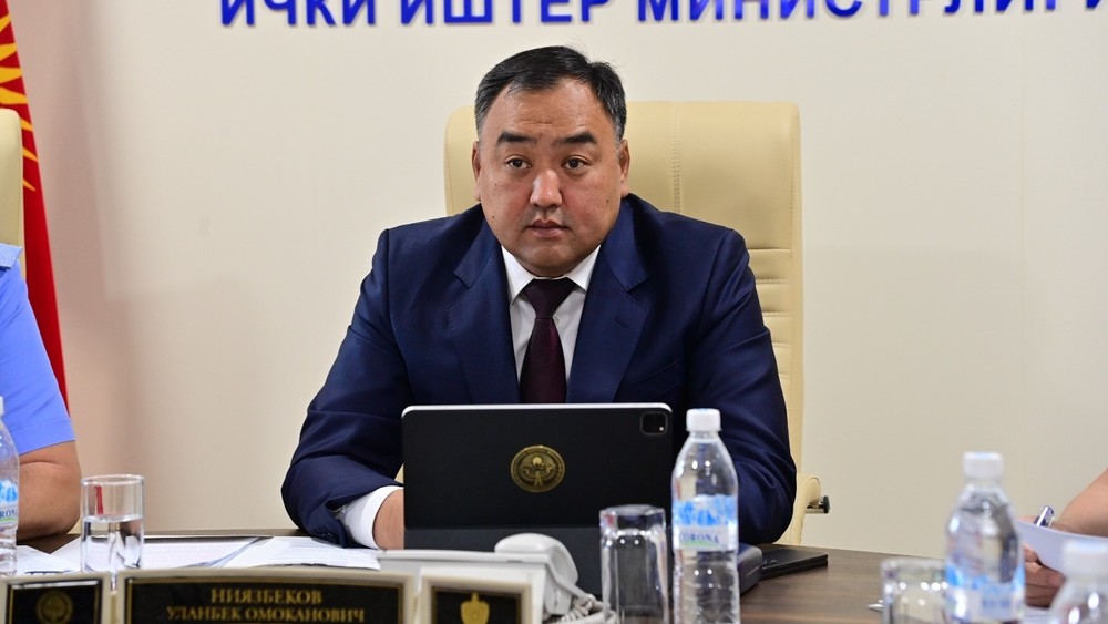 Глава МВД Улан Ниязбеков