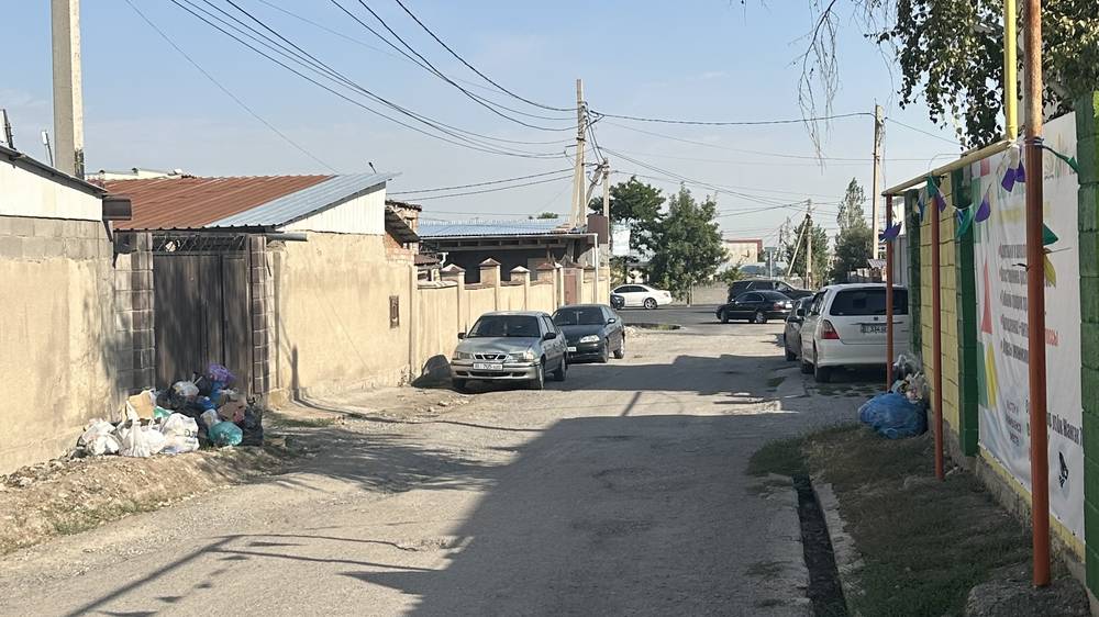 В Көк-Жаре 3 дня не убирают мусор. Фото жителя