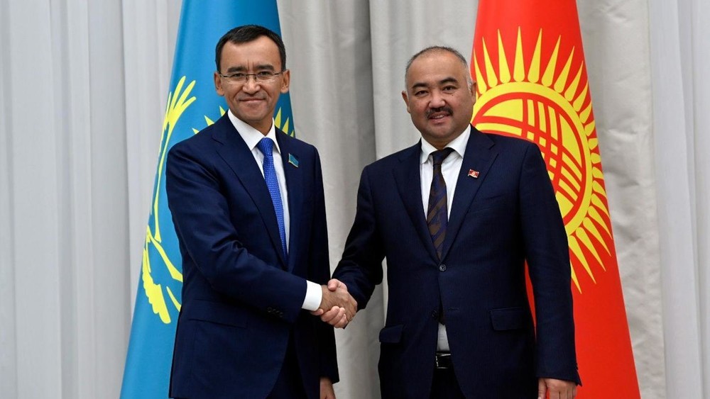 Маулен Ашимбаев и Нурланбек Шакиев