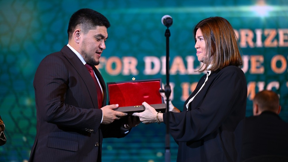 Актер Эмиль Эсеналиев, который сыграл главную роль в фильме «Рай под ногами матерей»