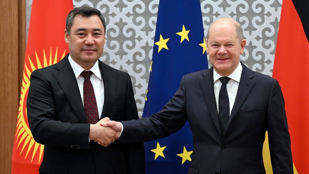 Садыр Жапаров, Олаф Шольц