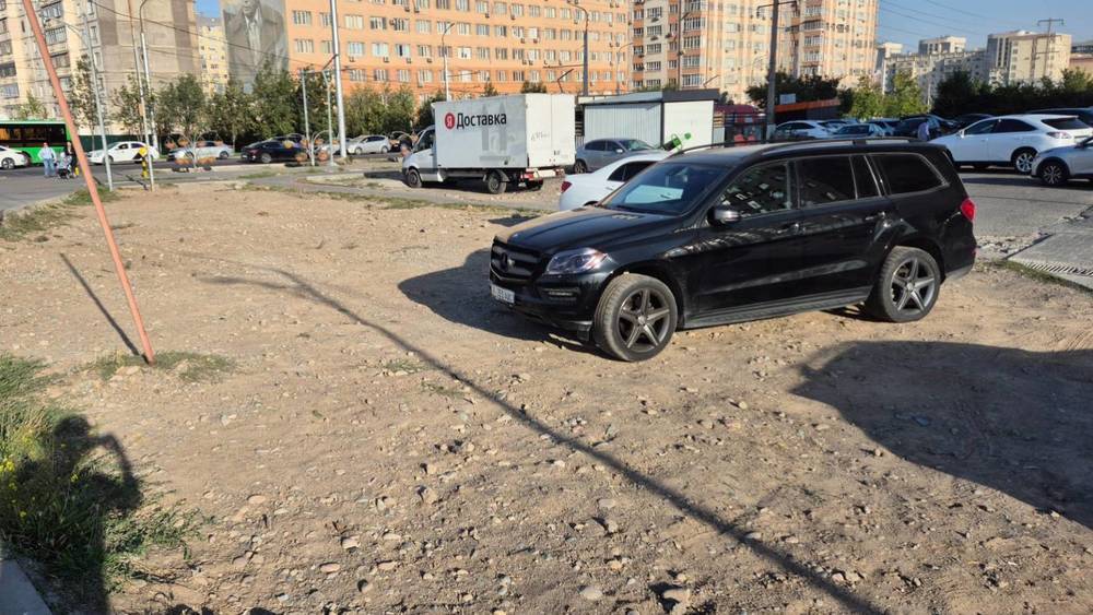 Зачем в Джале перекопали зеленую зону? Ответ мэрии