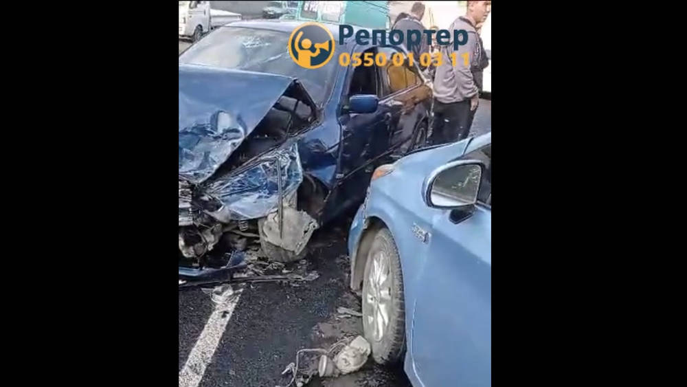 На Льва Толстого произошло ДТП, в котором пострадали 4 машины