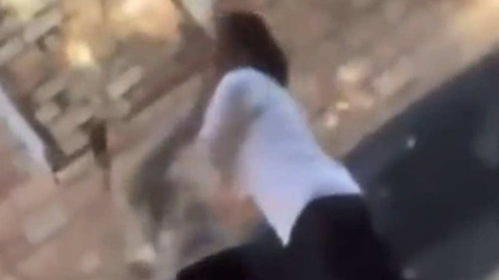 Две ученицы иссык-кульской школы побили двух девочек помладше. Ответ МВД