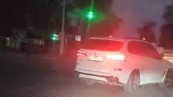 BMW X5 со штрафами более 19 тыс. сомов едет по встречке. Видео