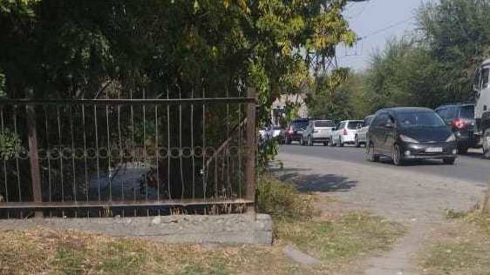 Село Лебединовка документально еще не передано на баланс муниципального предприятия. Ответ «Бишкекасфальтсервис»