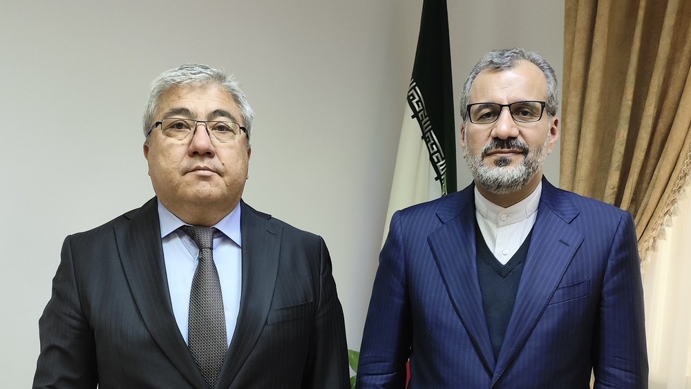 Турдакун Сыдыков и Асадолла Эшрак Джахроми