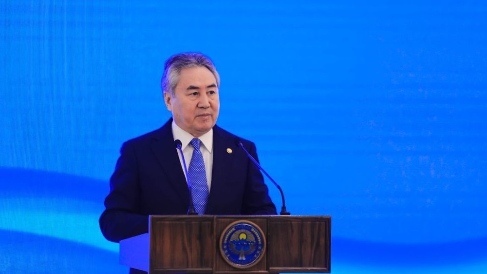 Глава МИД Жээнбек Кулубаев