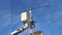 В Рабочем городке заменили уличный фонарь, который моргал