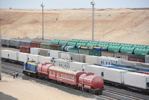Транзит грузов по казахстанской железной дороге в 2025 году вырос на 20%